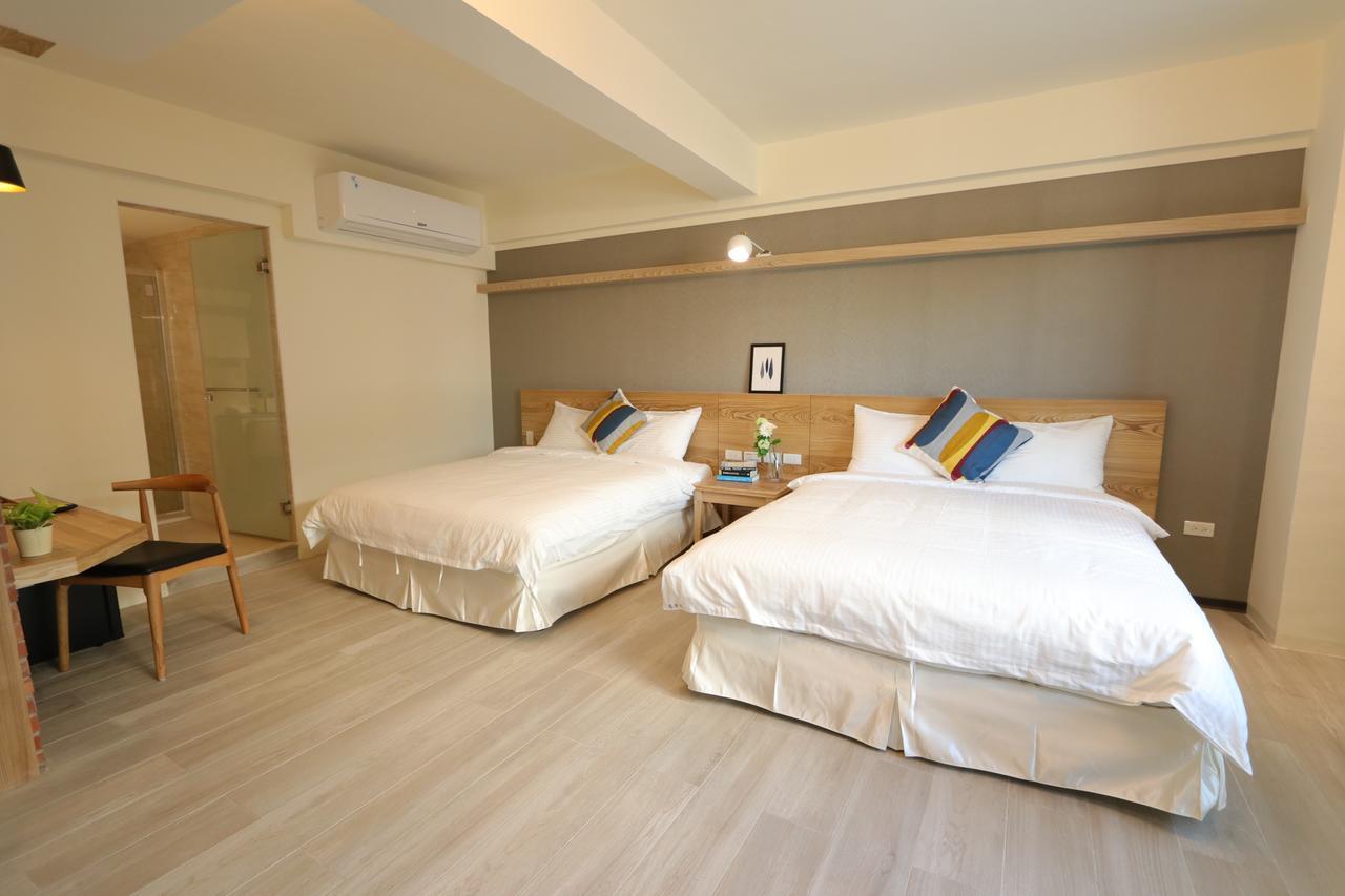 Flora Inn Tainan Bagian luar foto