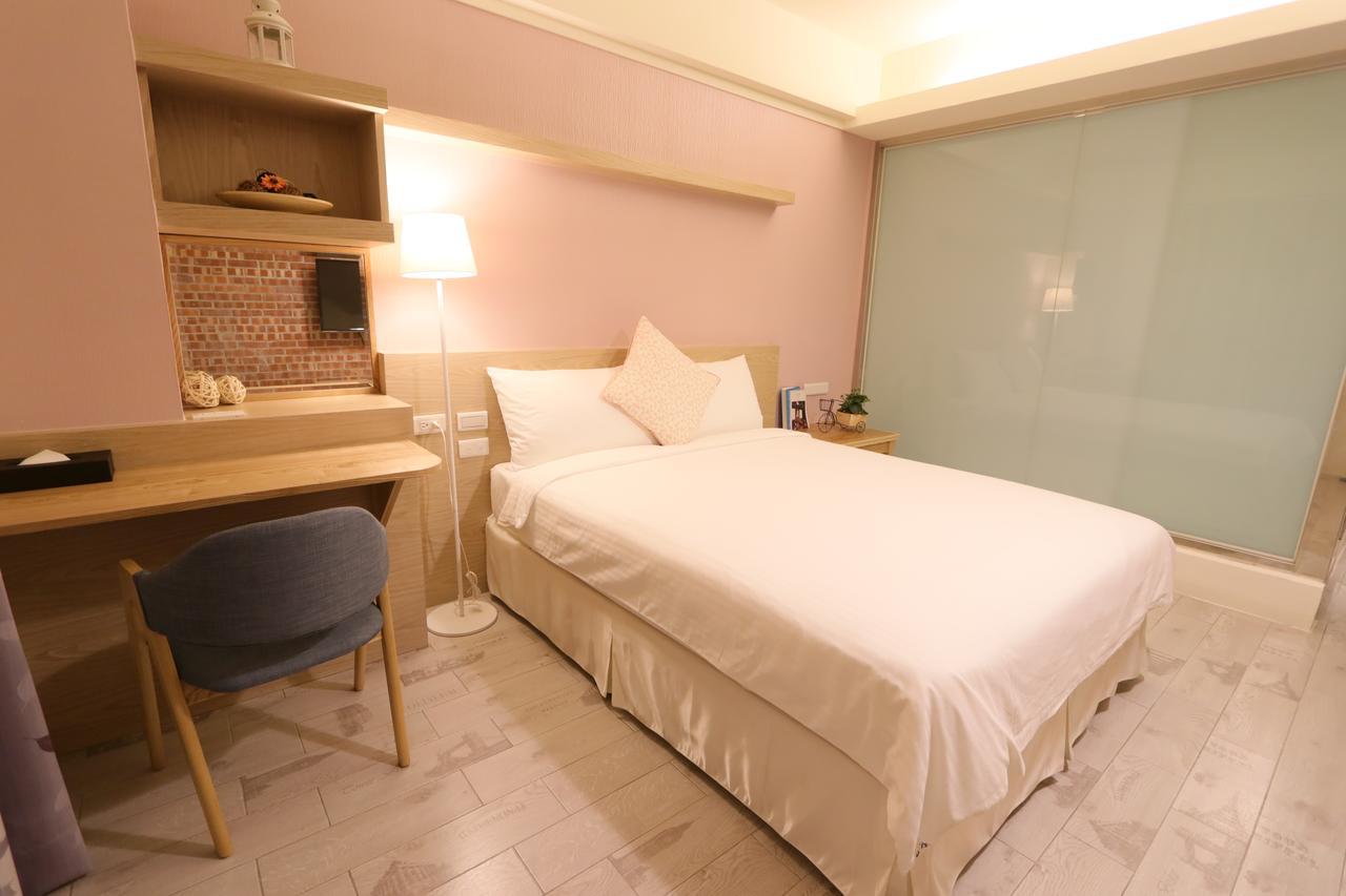 Flora Inn Tainan Bagian luar foto